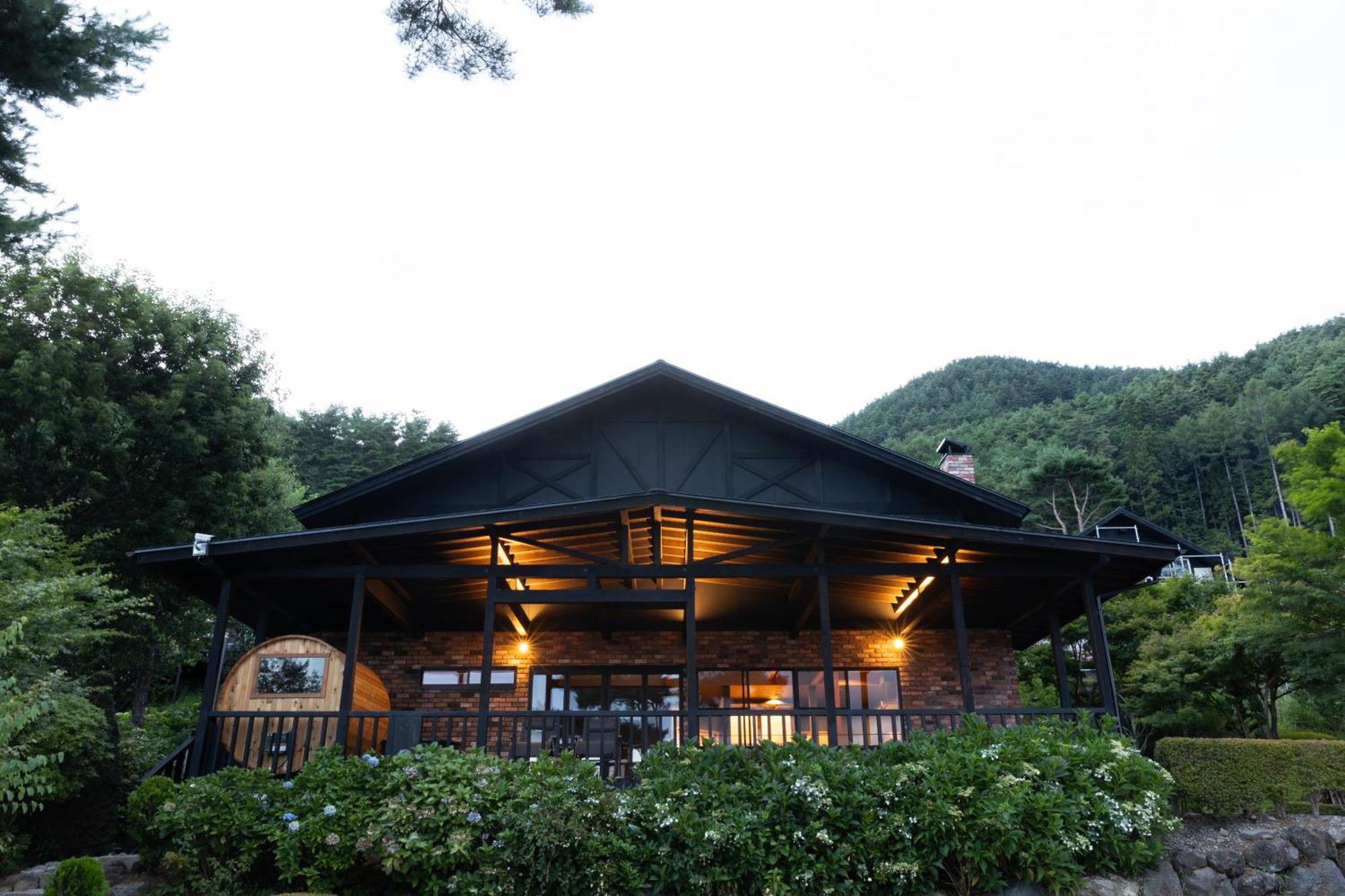 Kawaguchiko Country Cottage Ban - Glamping Resort - Fujikawaguchiko Eksteriør bilde
